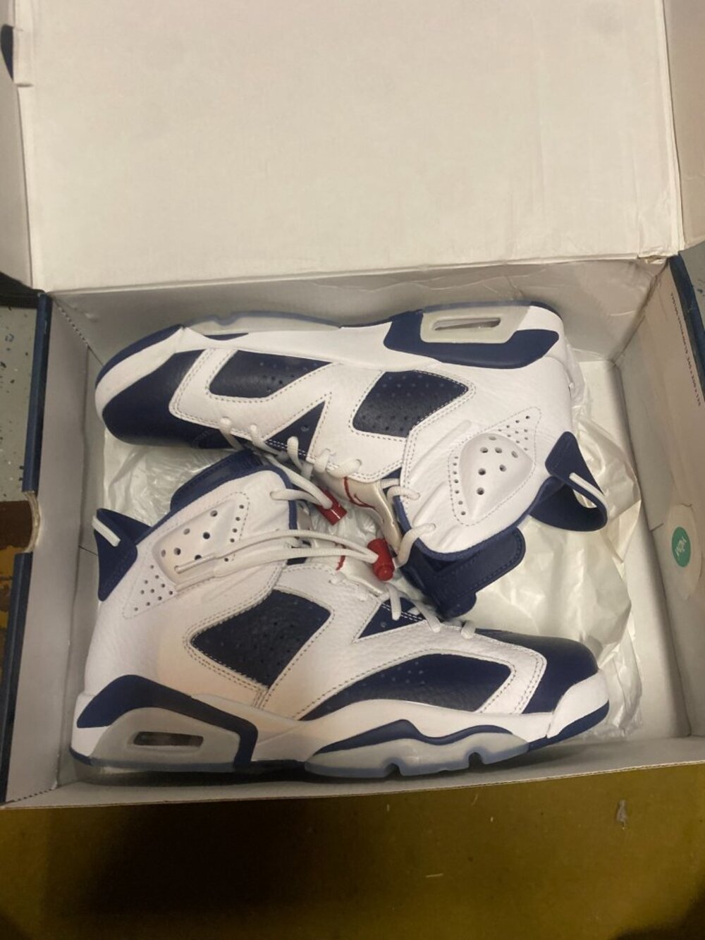 Size 8 - Air Jordan 6 Retro 2024 Olympic